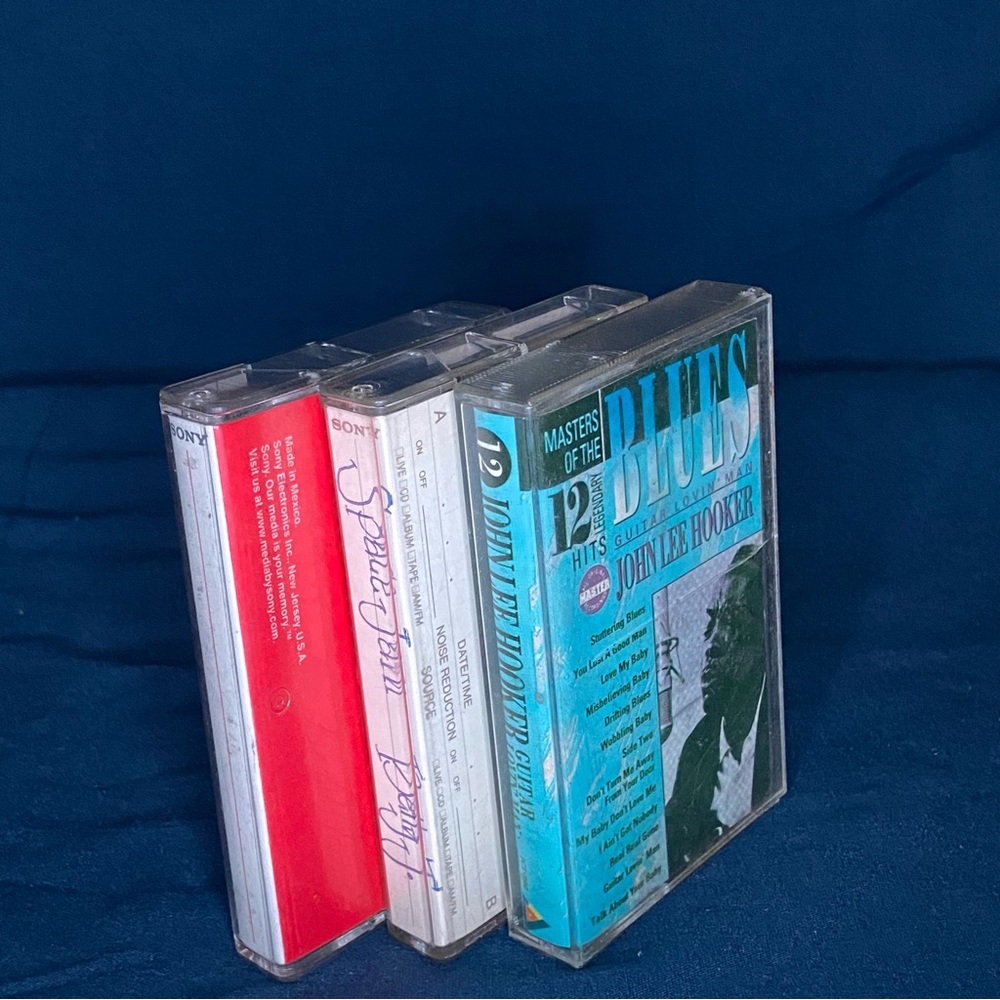 Random Cassette Tape Decoration